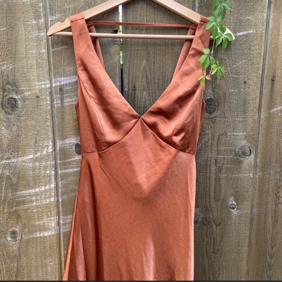 Copper Satin Cowl Back Midi Slip Dress 🌿 - Picture 6 of 14